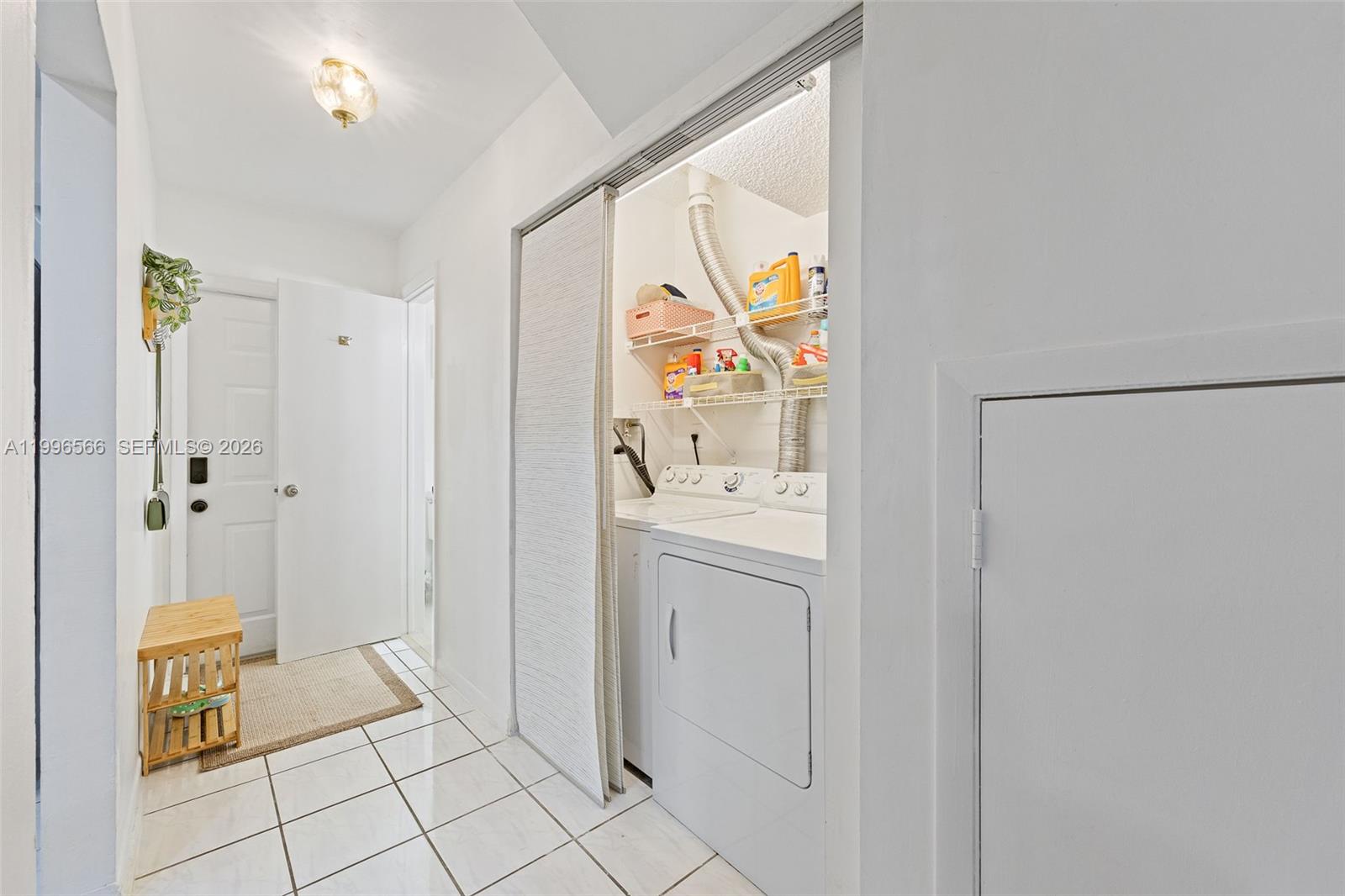 PEMBROKE POINTE SEC ONE - Residential