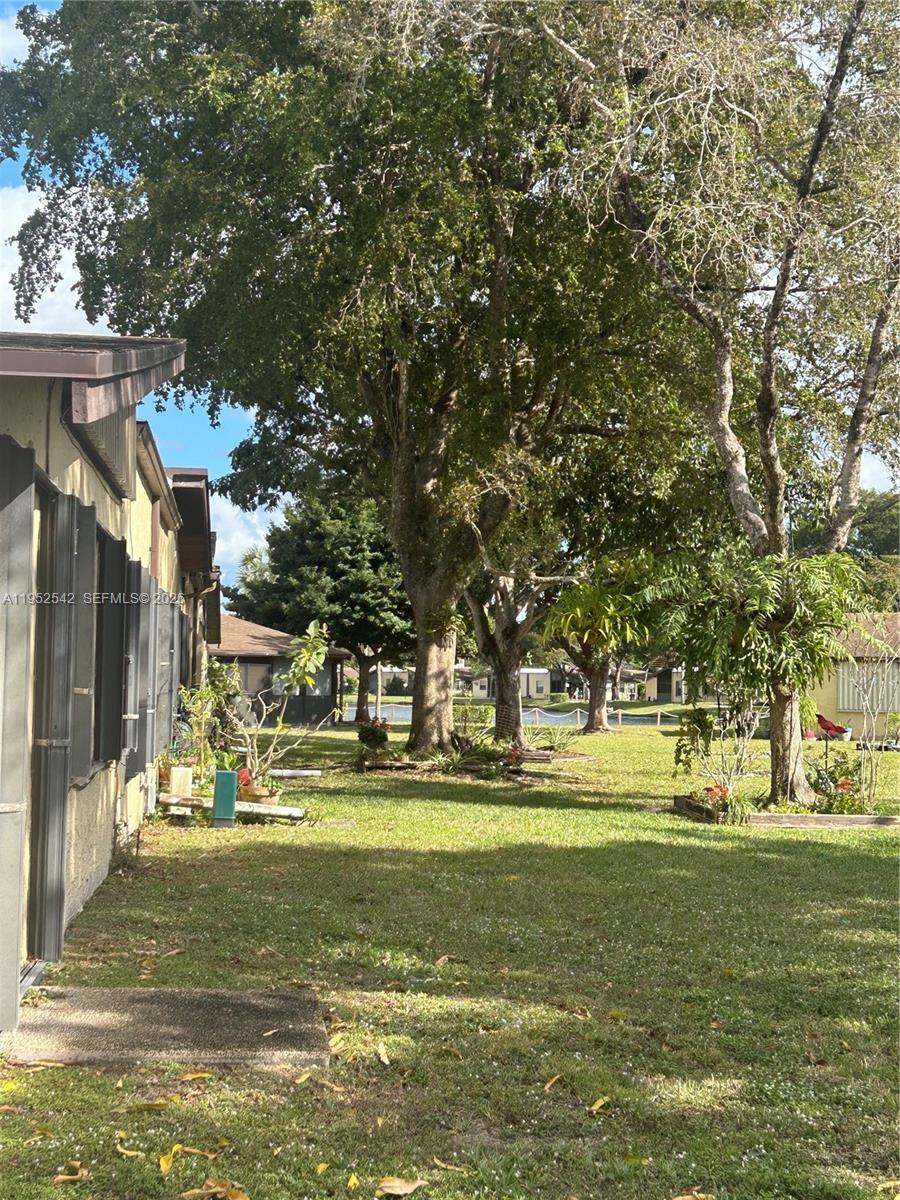 VILLAS AT CARRIAGE HILLS - Residential