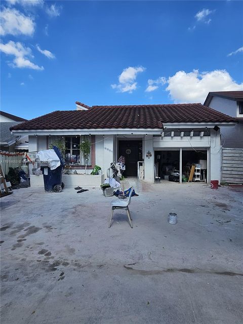 8981 SW 5th Ln Miami FL 33174