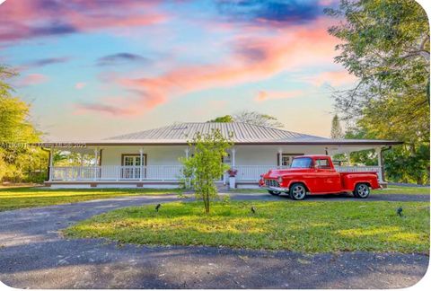 Photo of 21380 SW 244 St, Homestead, FL 33031 (MLS # A11906718)