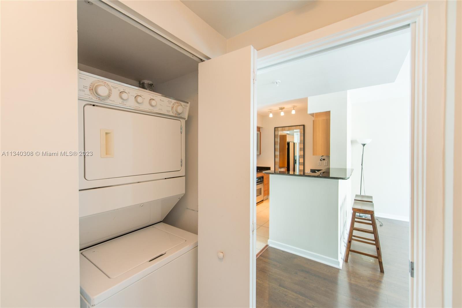 Photo 15 of 18 of 335 S Biscayne Blvd 3402 condo