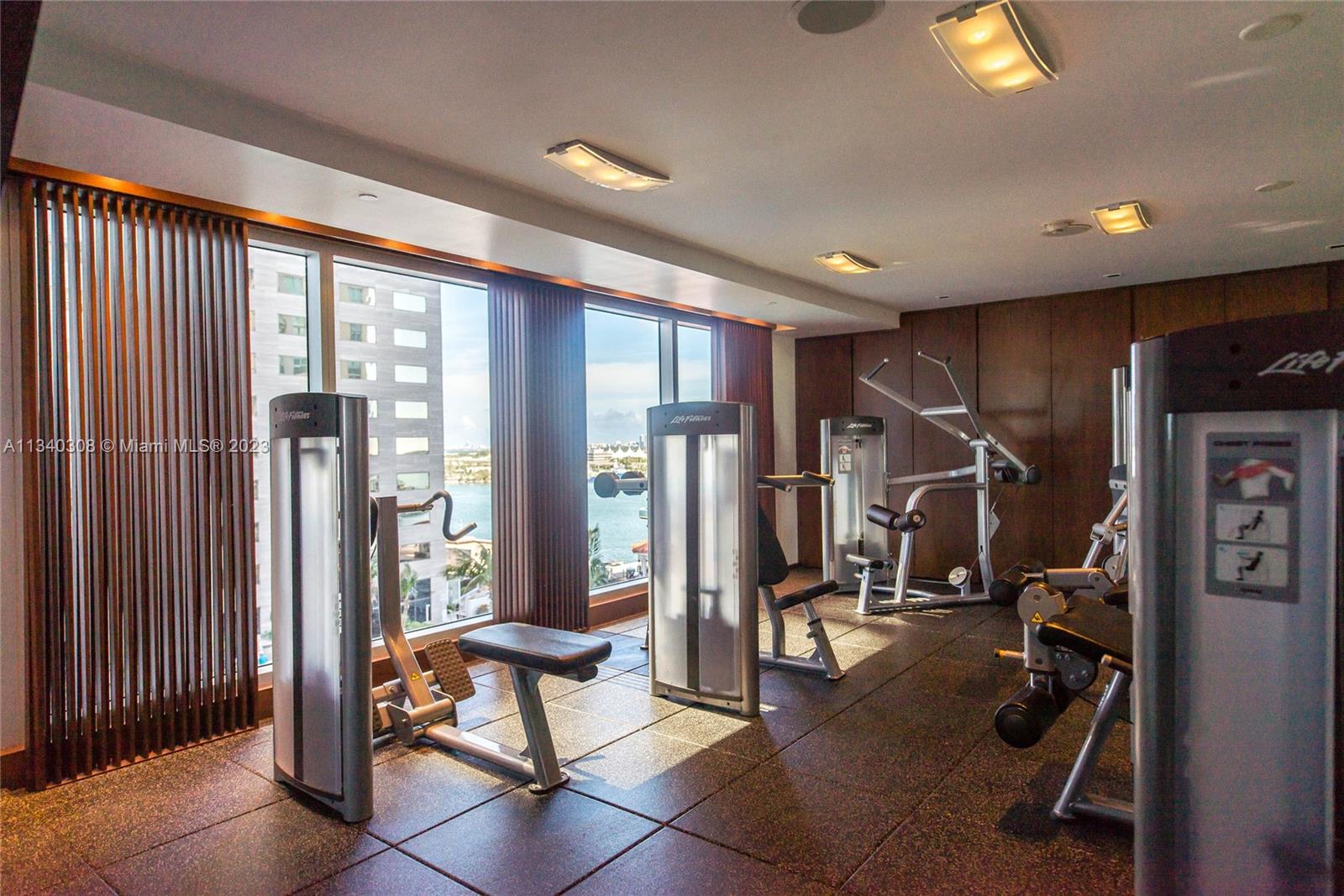 Photo 16 of 18 of 335 S Biscayne Blvd 3402 condo
