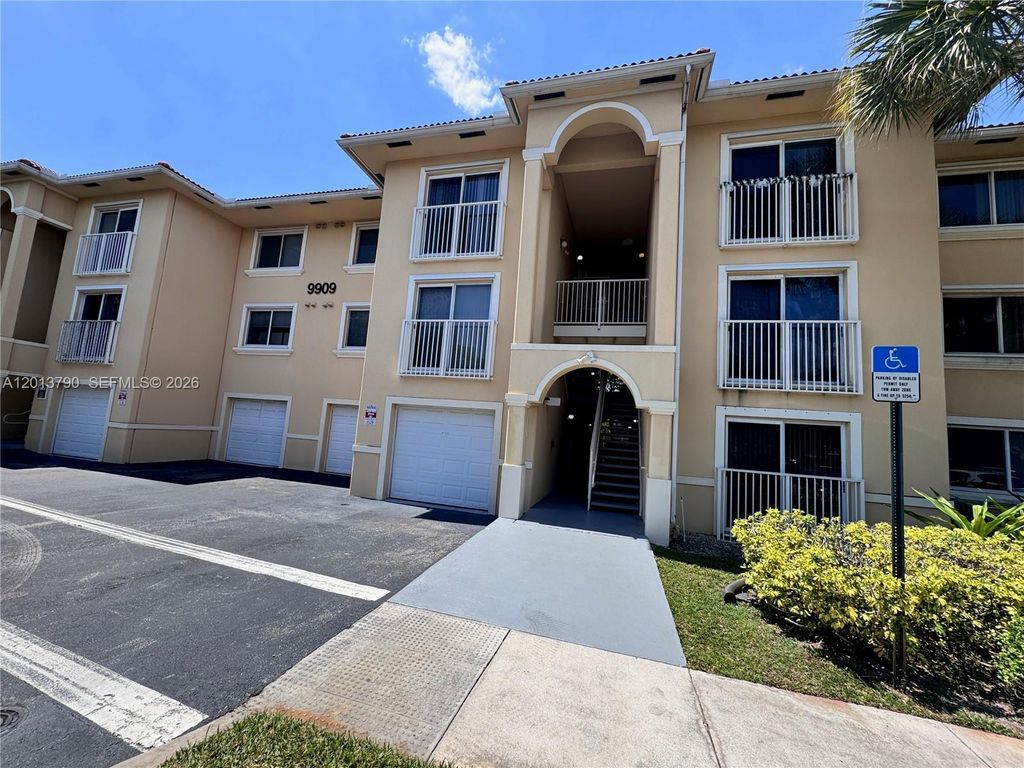 Photo of 9909 Westwood Dr #16-1, Tamarac, FL 33321 (MLS # A12013790)