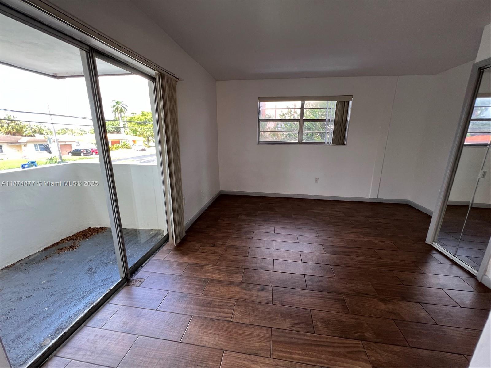 465 S Royal Poinciana Blvd 1B