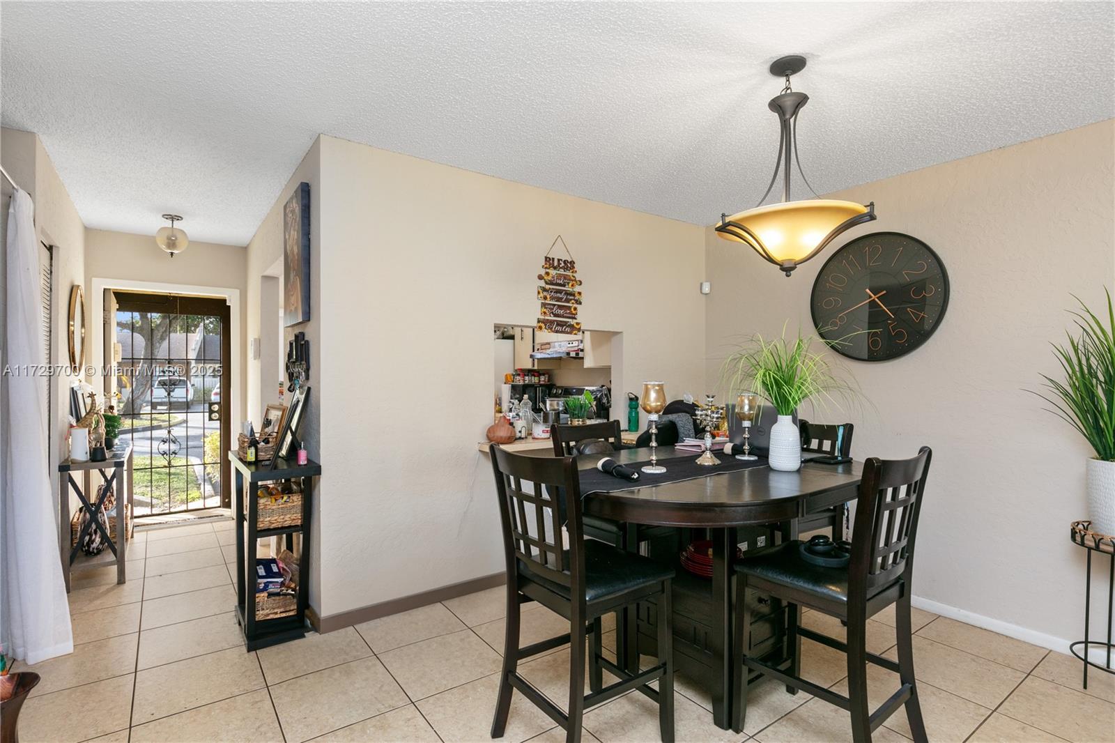 WOODLAKE ISLES - Residential