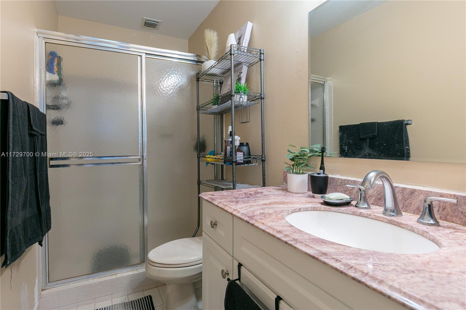 WOODLAKE ISLES - Residential