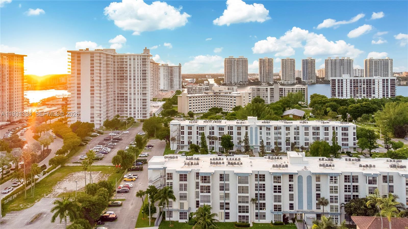 AVILA CONDO - Residential