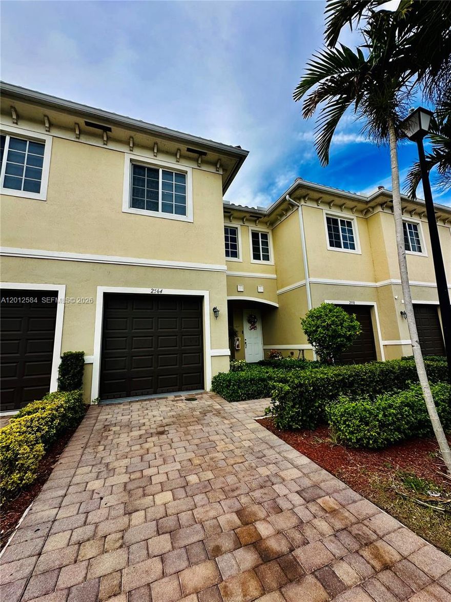 Beautiful 3-bedroom, 2.5-bathroom townhouse with a 1-car garage, located in the desirable Calabria II community in Miramar, FL. This property features a contemporary open-concept kitchen with stainless steel appliances, granite countertops, and custom cabinetry. European-style lighting enhances the modern design, while tile flooring runs throughout the first floor and laminate wood flooring throughout the second level. The unit also includes a conveniently located washer and dryer on the second floor. Community amenities include a swimming pool, children’s playground, and a scenic lakeside jogging trail. Ideally located near shopping centers, major highways, and dining options.