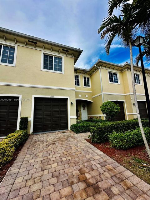 2574 SW 81st Ter 2564 Miramar FL 33025