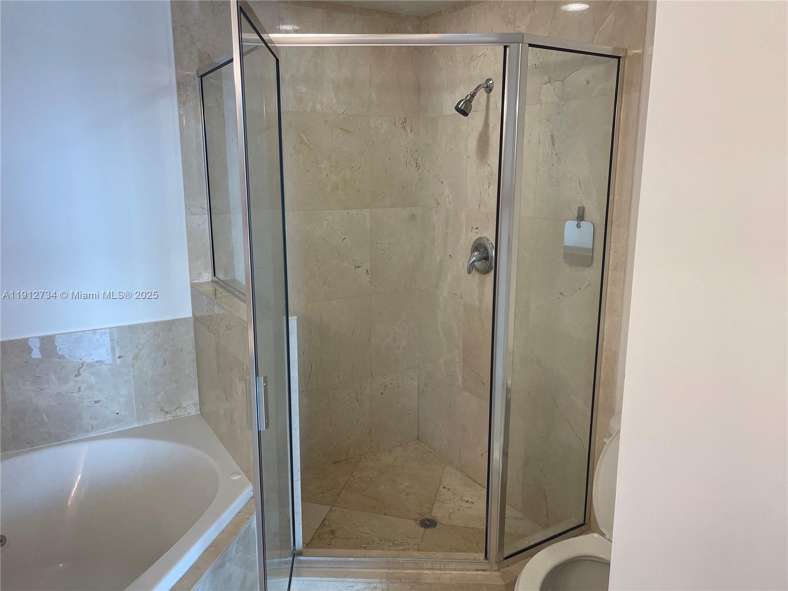 360 CONDO A - Residential