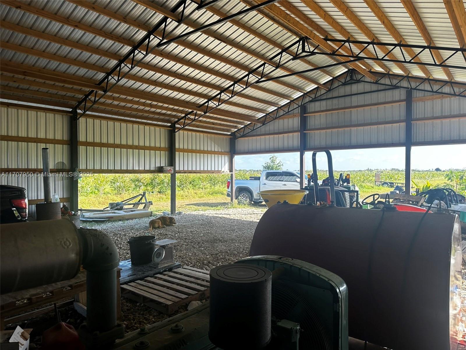 UNINCORPORATED MIAMI DADE - Land