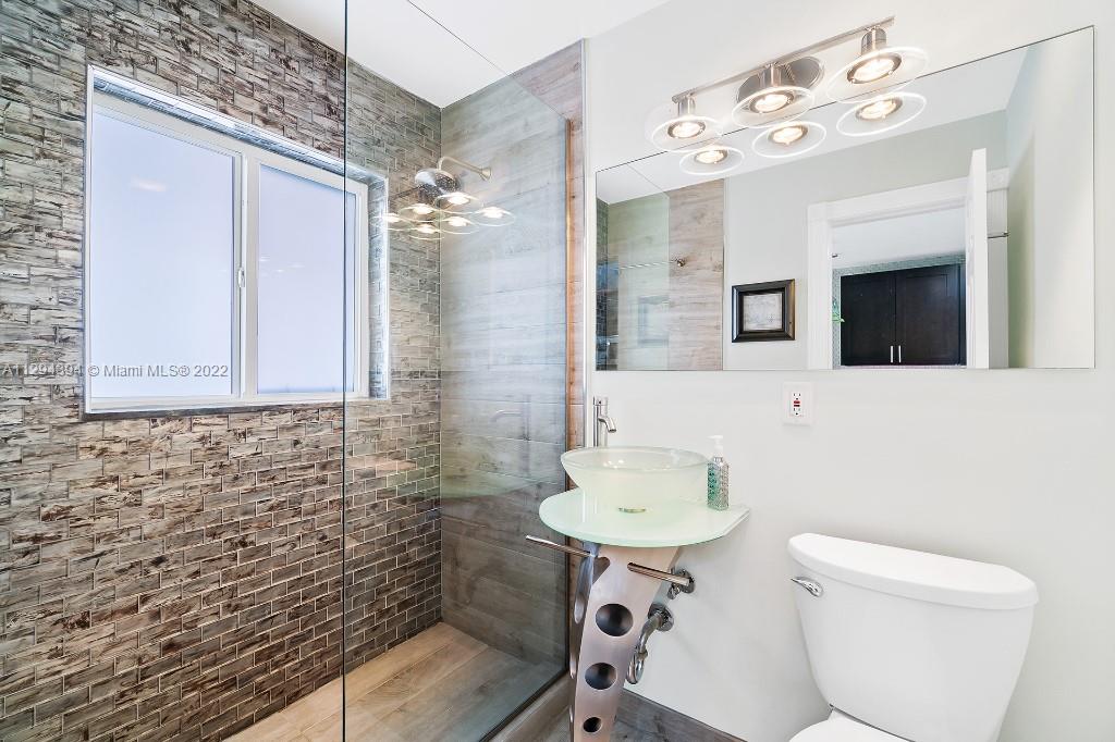 OCEAN BOULEVARD PARK - Residential