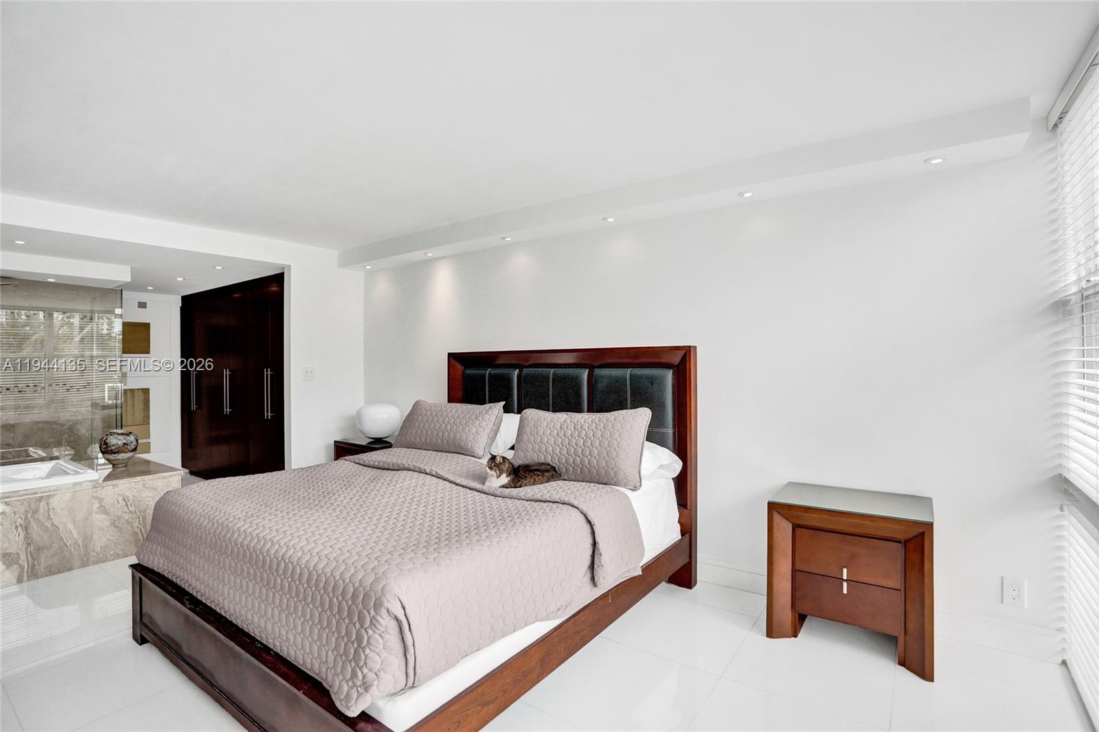 OCEANVIEW PARK CONDO - Residential