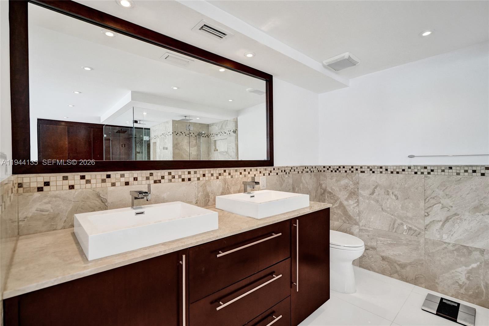 OCEANVIEW PARK CONDO - Residential