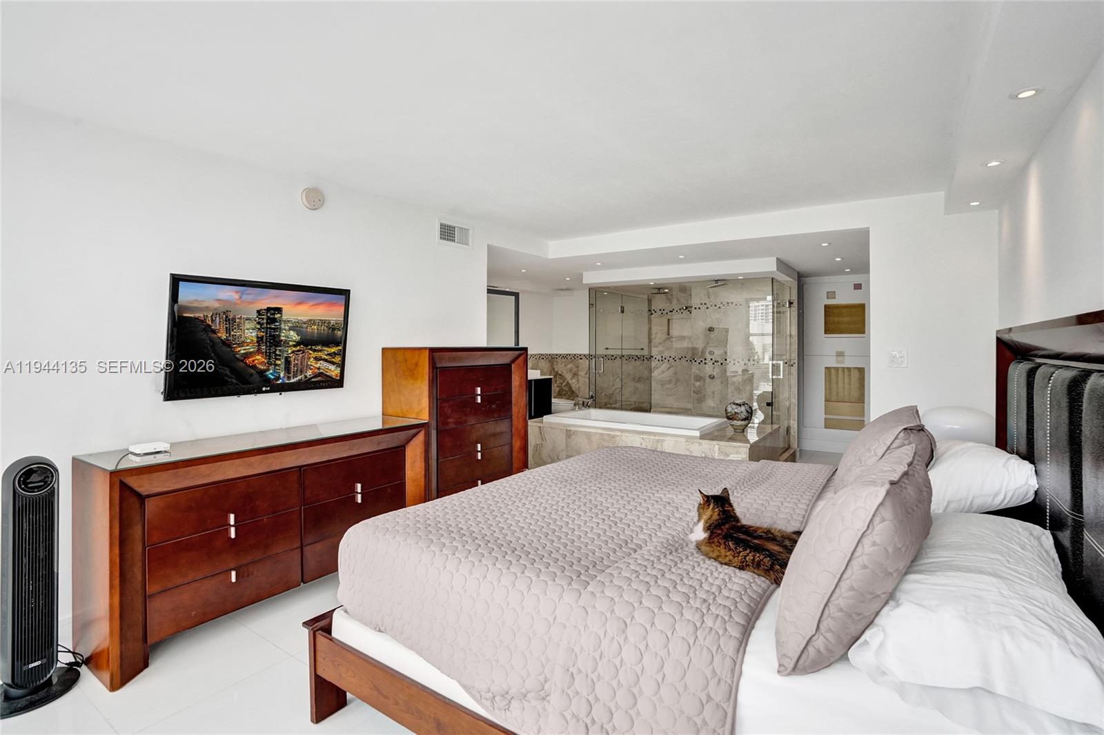 OCEANVIEW PARK CONDO - Residential