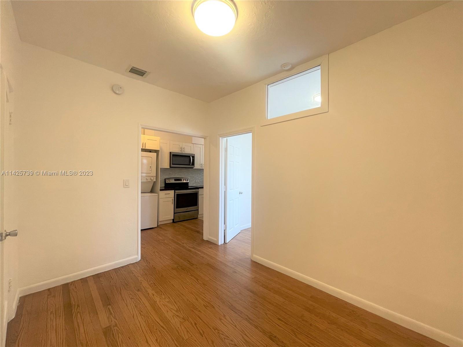 DELPHINE CONDO - Residential Lease