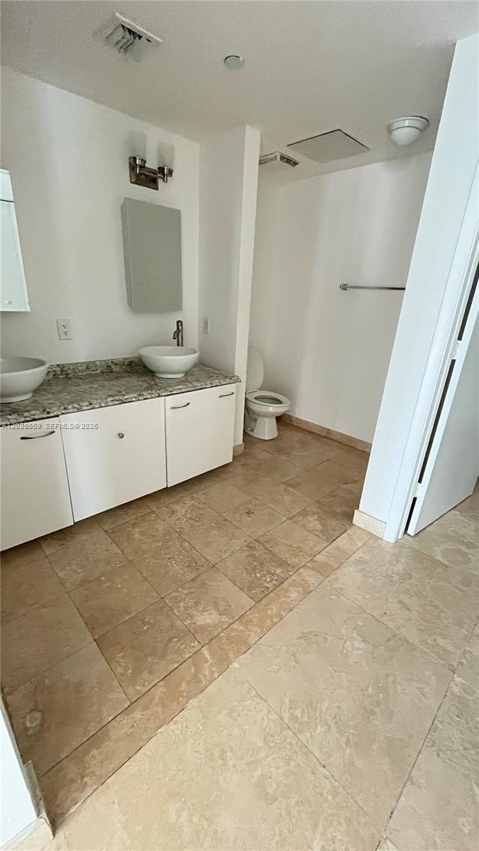 350 S Miami Ave 2302