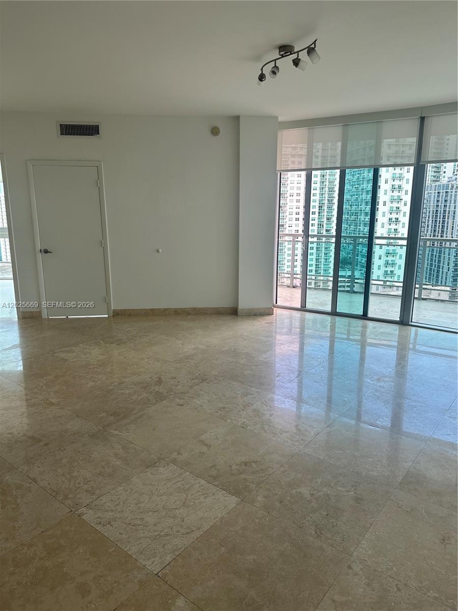 350 S Miami Ave 2302