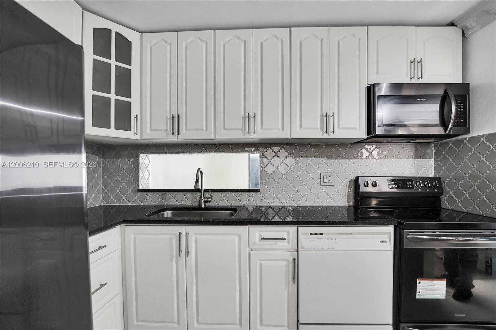 OLIVE LEAF CONDO - Residential
