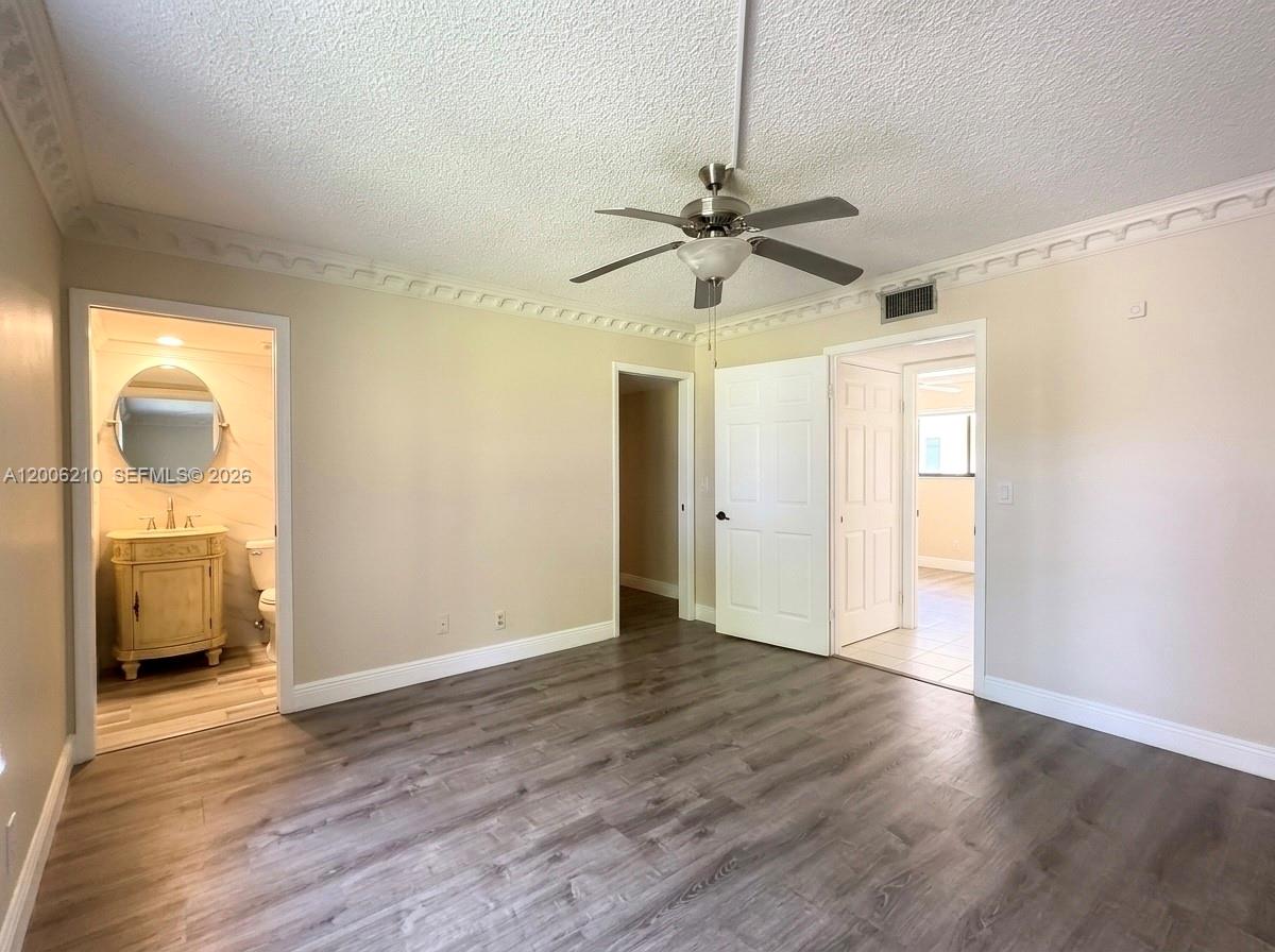 OLIVE LEAF CONDO - Residential