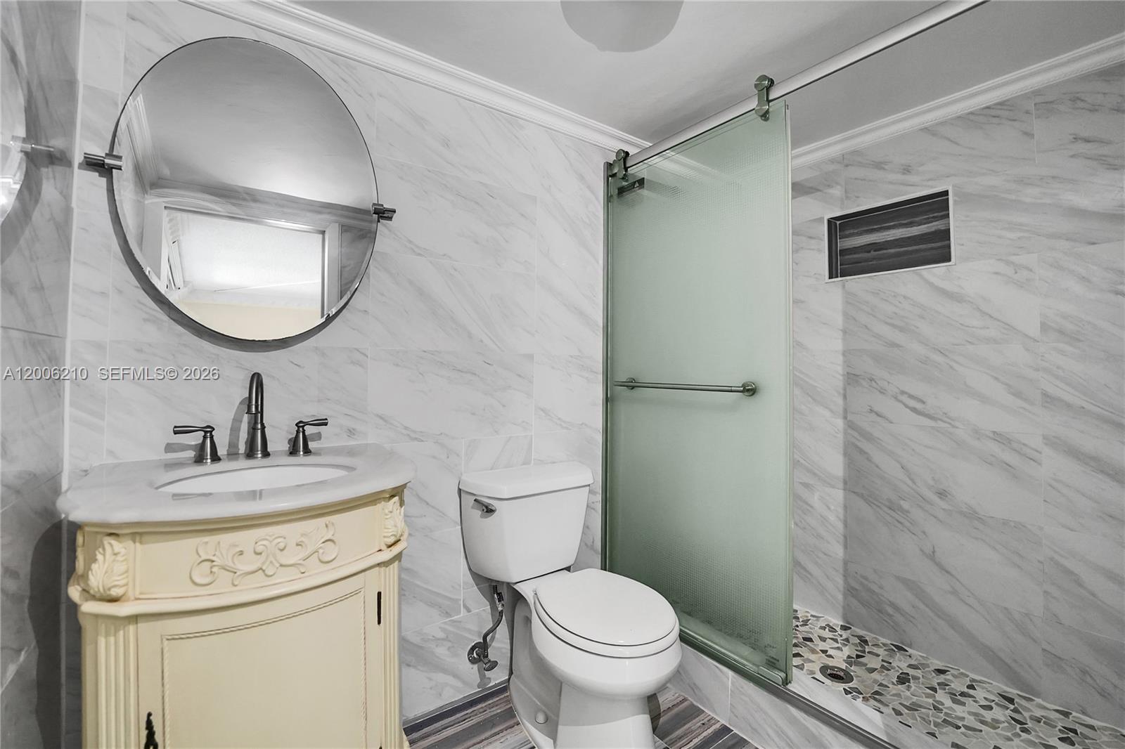OLIVE LEAF CONDO - Residential