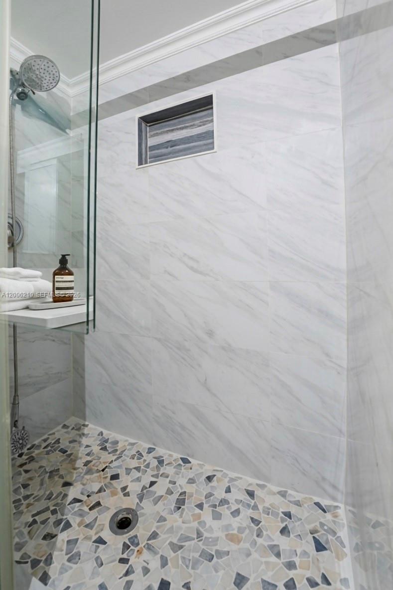 OLIVE LEAF CONDO - Residential