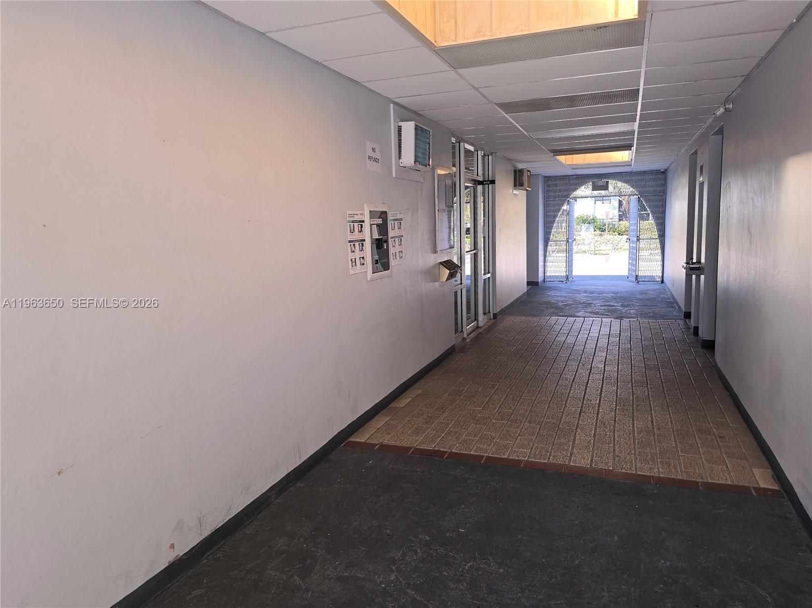 LAKE PARK CONDO NO 1 - BL - Residential