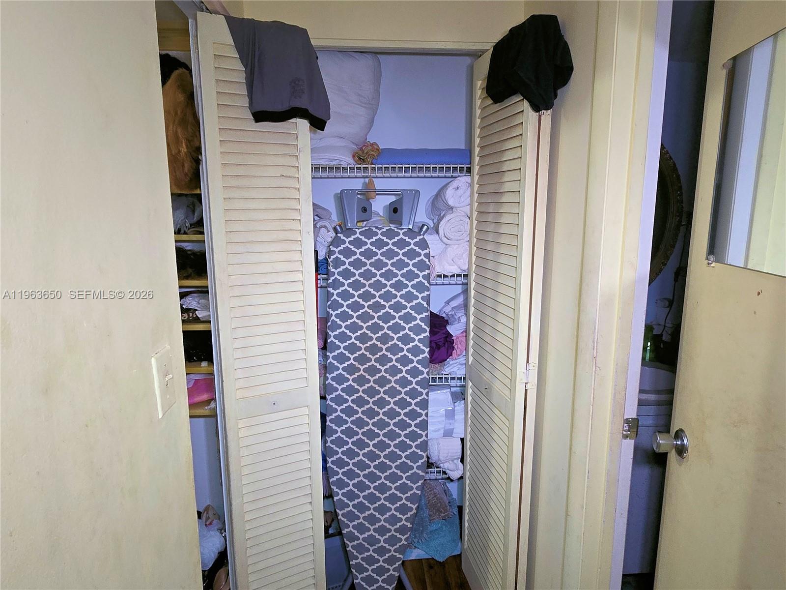 LAKE PARK CONDO NO 1 - BL - Residential