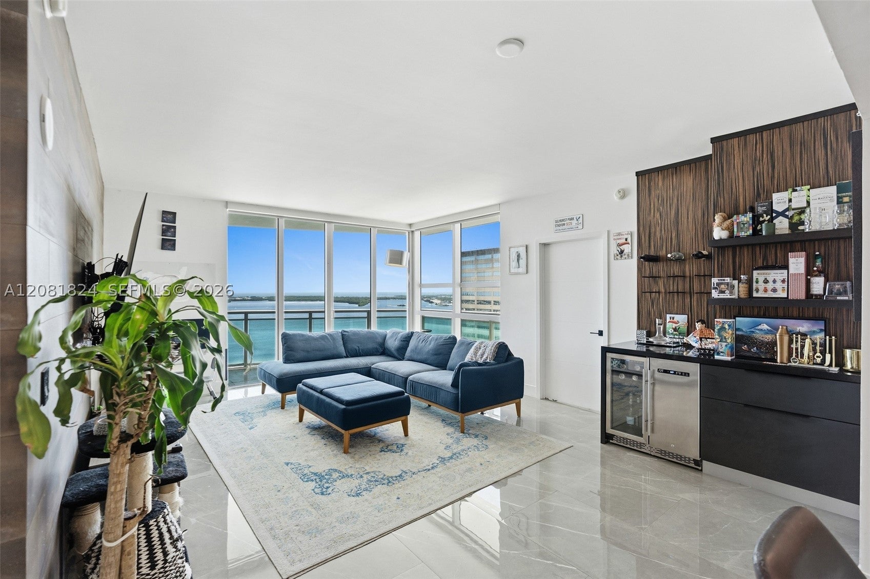 950 Brickell Bay Dr 3111