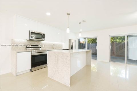 6080 W 26th Ct 101-9 Hialeah FL 33016