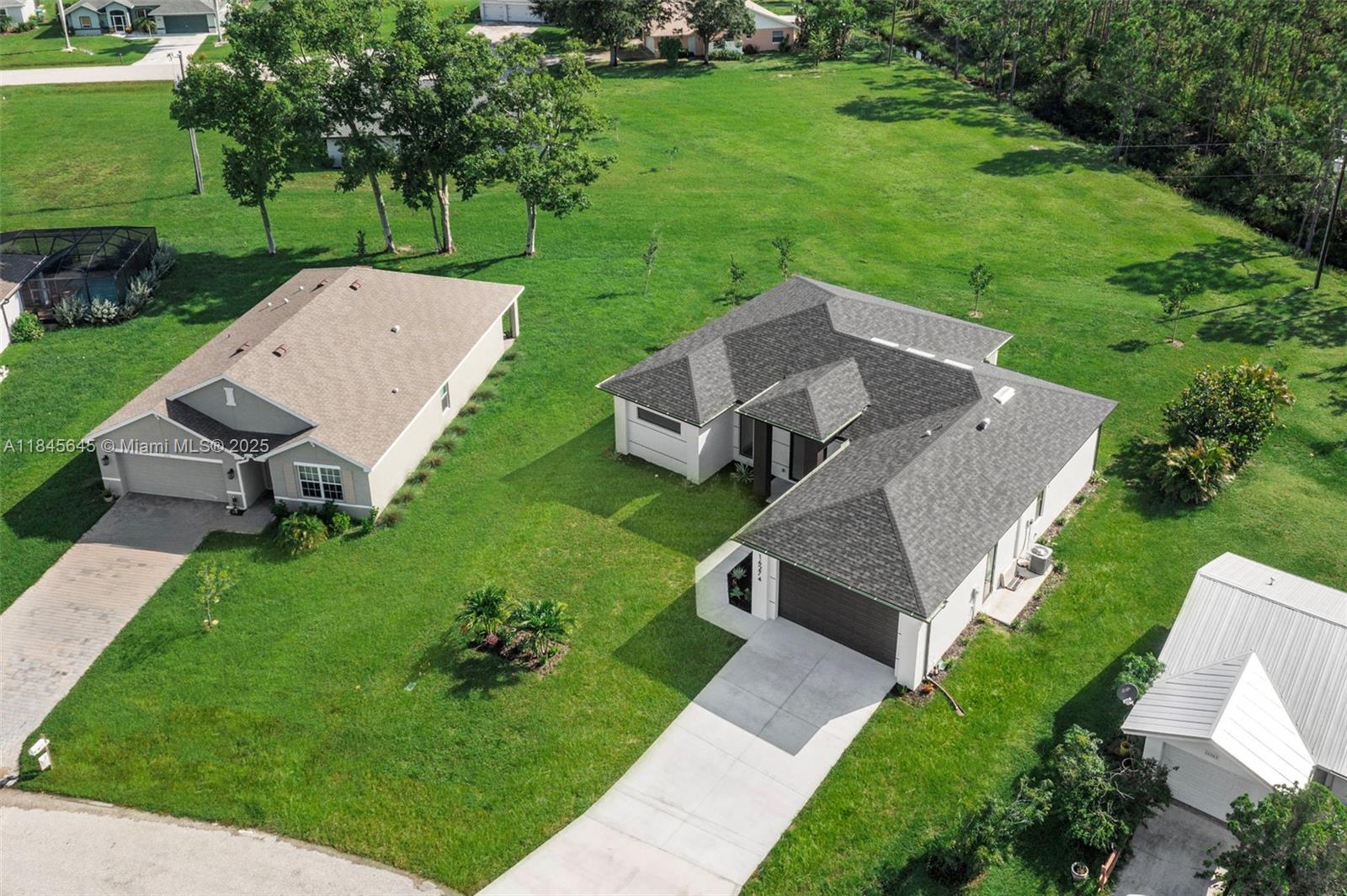 PUNTA GORDA ISLES - Residential