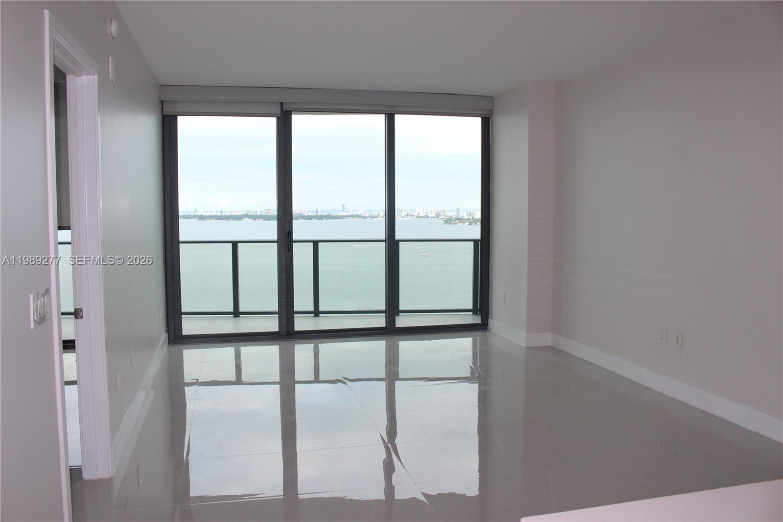 ICON BAY CONDO - Residential Lease