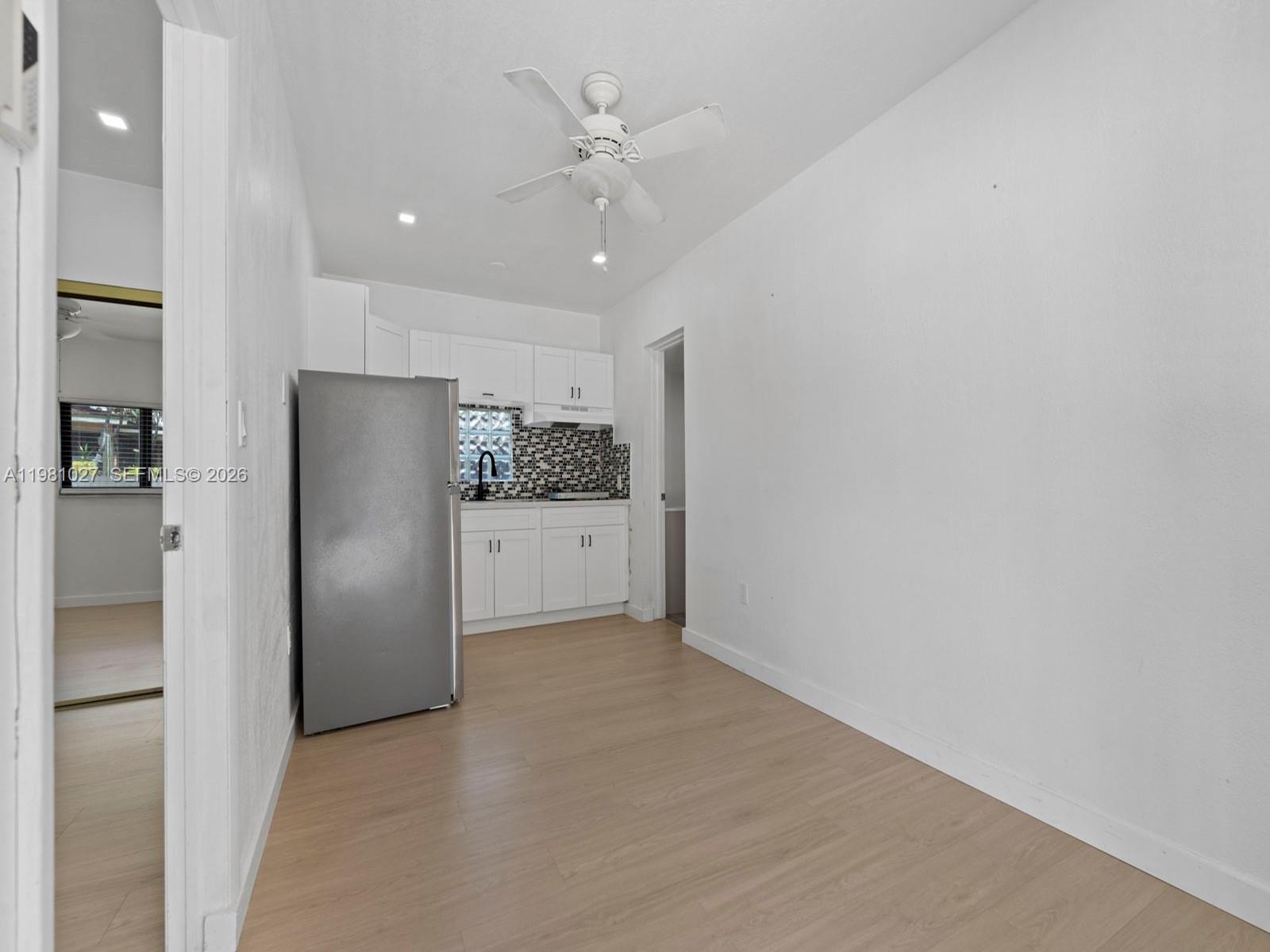 SUNLAND HOMES - Residential Income