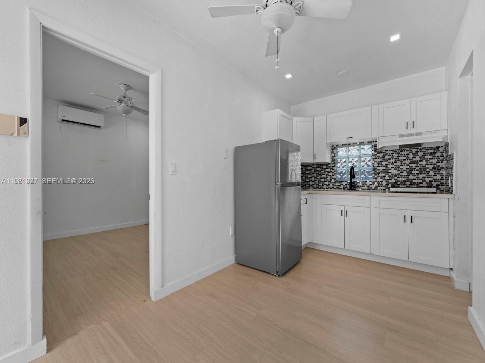 SUNLAND HOMES - Residential Income