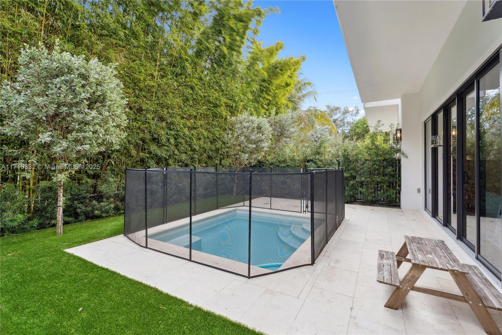 SOUTH MIAMI RESIDENCES CON - Residential