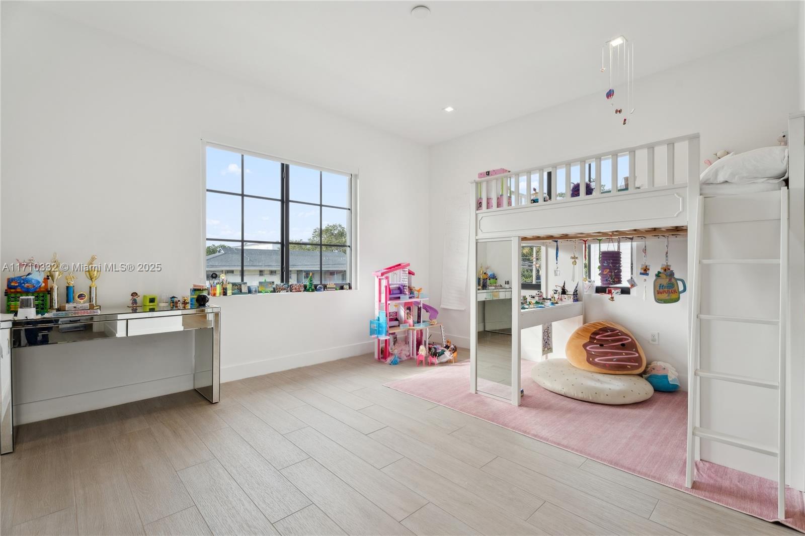 SOUTH MIAMI RESIDENCES CON - Residential