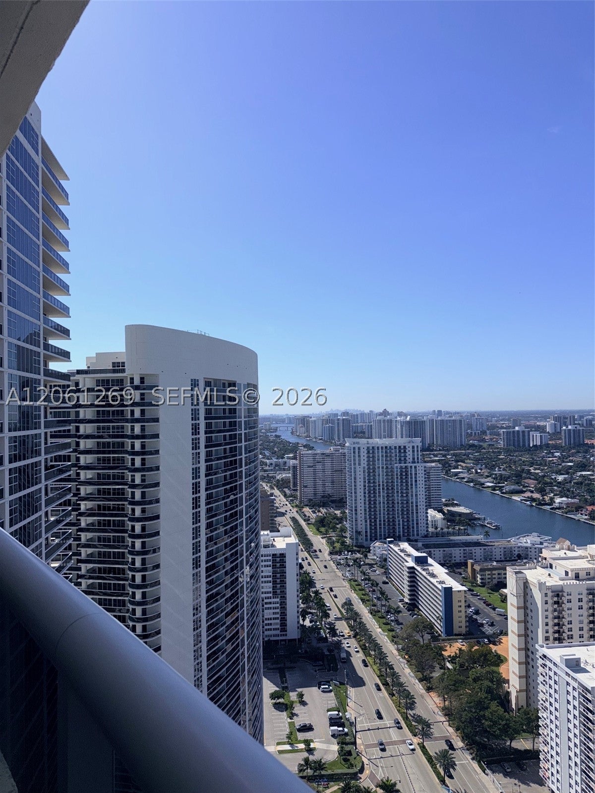 1800 S Ocean Dr 4206