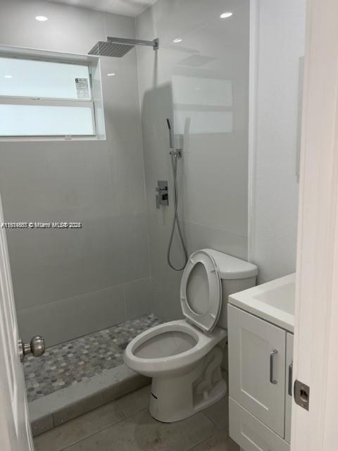 MIAMI GARDENS COMM SEC - Residential Lease