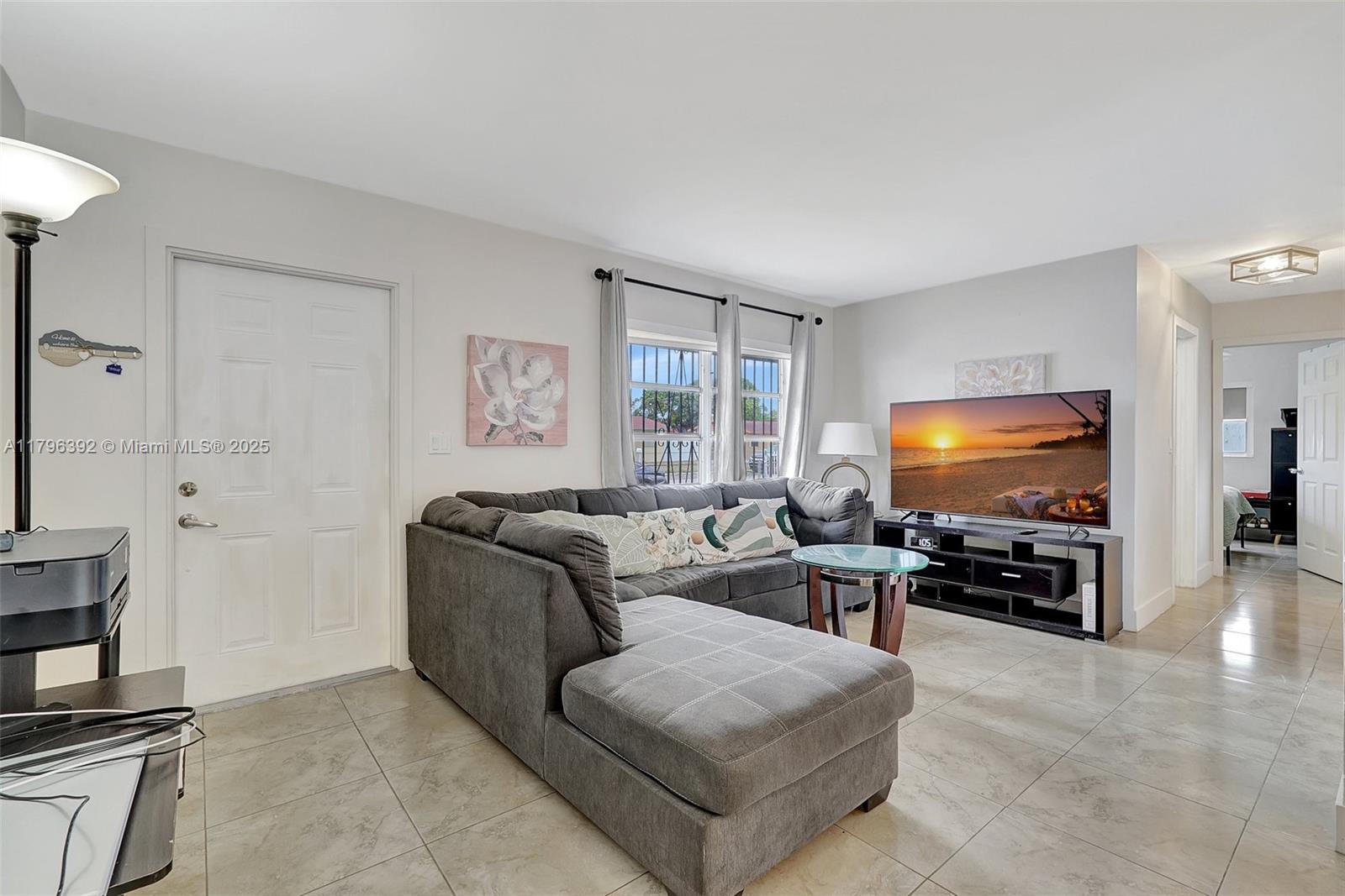CAROL CITY GDNS 1ST ADDN - Residential