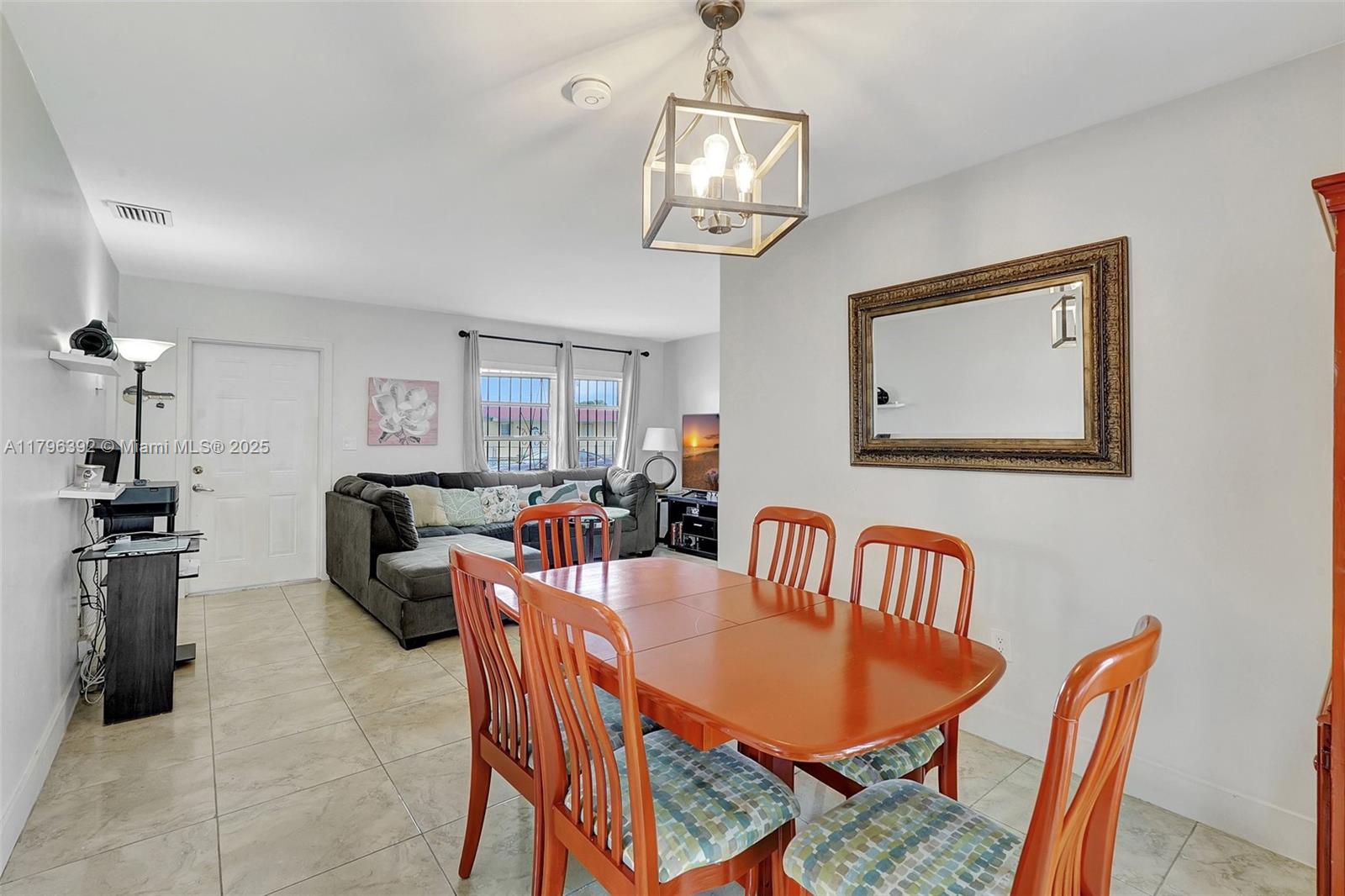 CAROL CITY GDNS 1ST ADDN - Residential