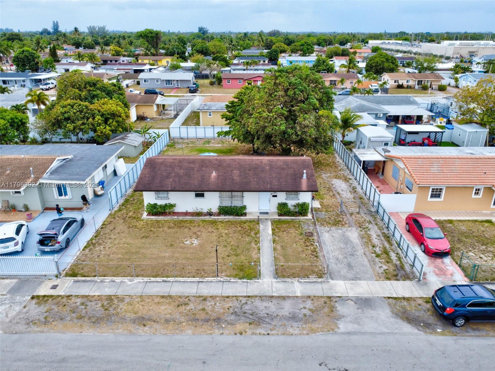 CAROL CITY GDNS 1ST ADDN - Residential