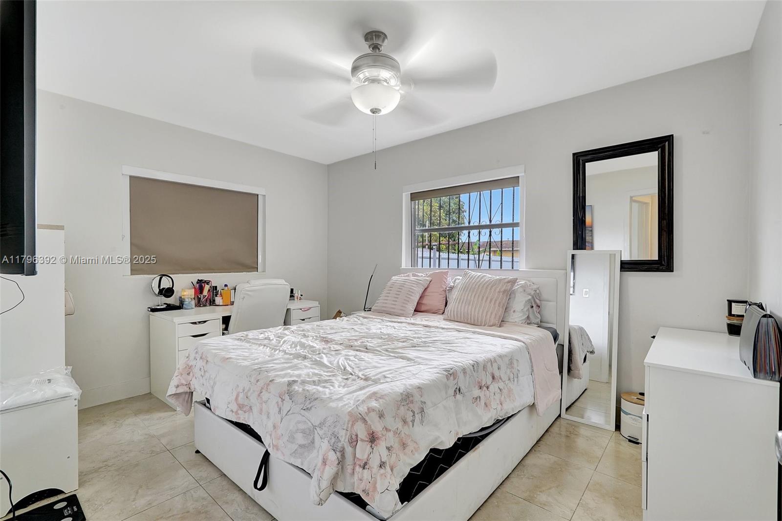 CAROL CITY GDNS 1ST ADDN - Residential