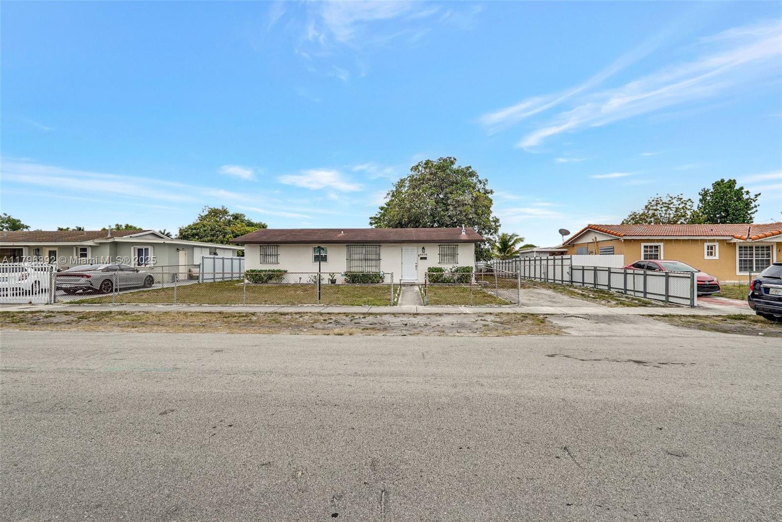CAROL CITY GDNS 1ST ADDN - Residential
