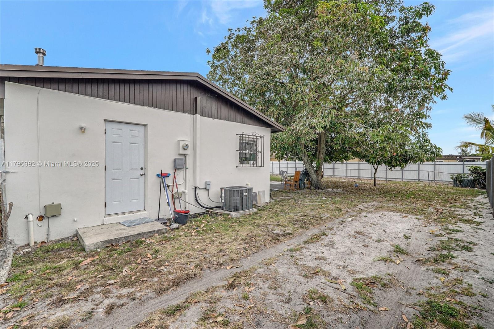 CAROL CITY GDNS 1ST ADDN - Residential