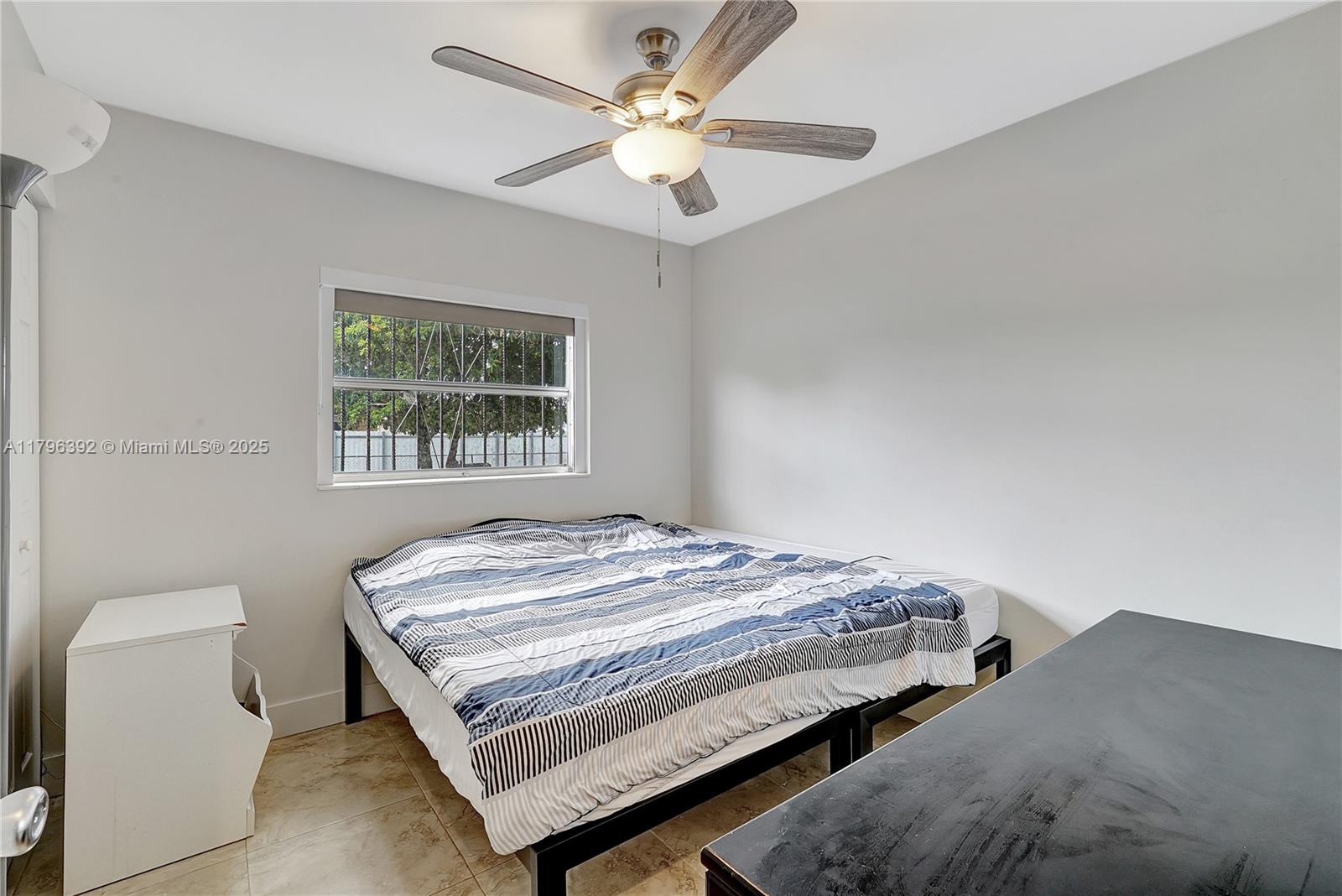 CAROL CITY GDNS 1ST ADDN - Residential