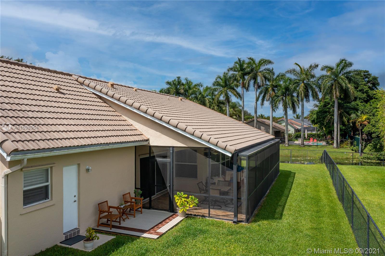 HAWKES BLUFF - Residential