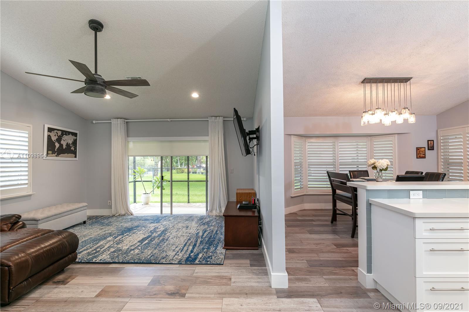 HAWKES BLUFF - Residential