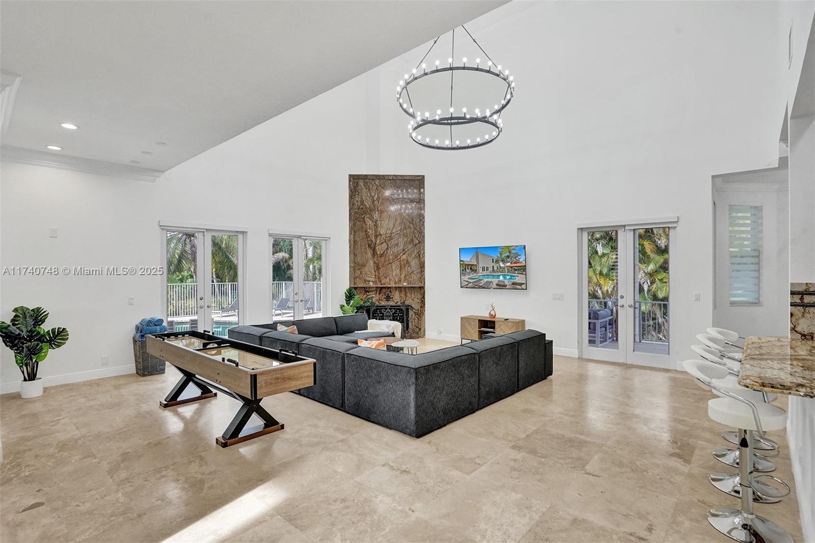 CHAMBERS LAND CO SUB NE1/ - Residential