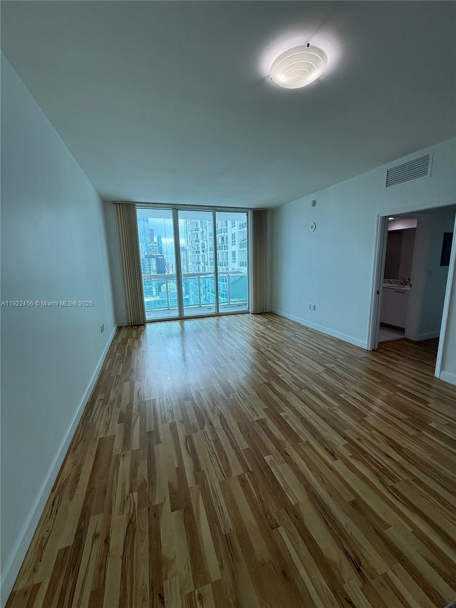 950 Brickell Bay Dr 3403