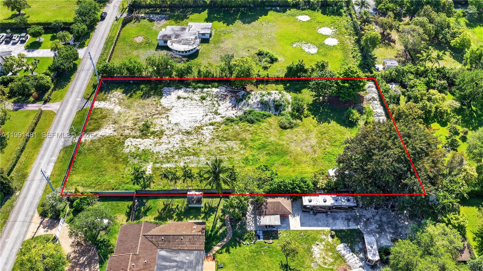 MILLER DRIVE ESTS 1ST ADD - Land
